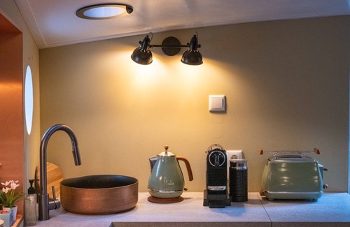 Nieuwmarkt en Lastage Location De Bateaux | NEW: Luxurious wellness houseboat - Sailors Suite