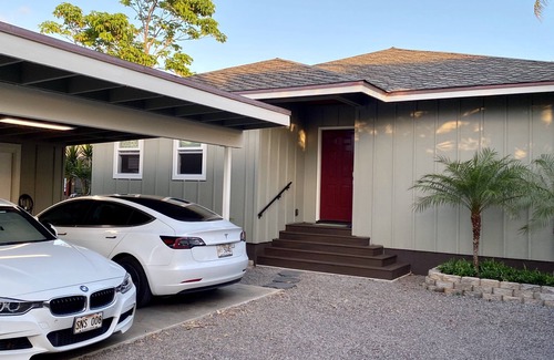 Ewa Maison | New - Sandy Beachfront House! Work & Play in Paradise.