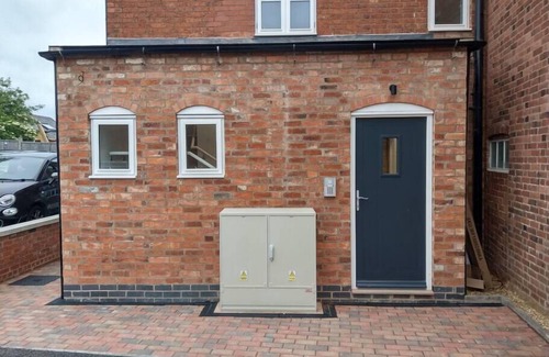 Husbands Bosworth Appartement | New Serviced 2-bed Apartment - inc private parking