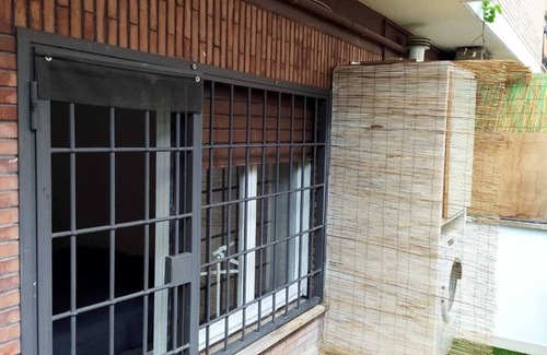 Quartiere XXVIII Monte Sacro Alto Appartement | New silent Central modern terrace streaming fast wifi
