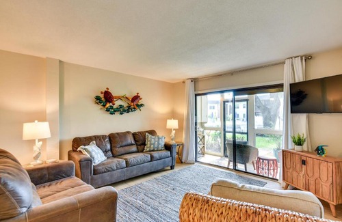 Coronado Cove Appartement | New Smyrna Beach Condo Pool Access, Walk to Beach