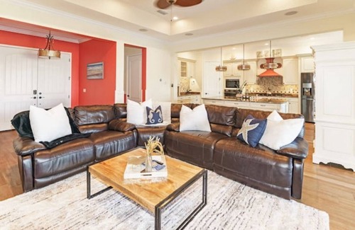 New Smyrna Beach Maison | New Smyrna Luxury River Oasis w/Dock & Pool