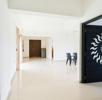 Tirupati Appartement | New Spacious 2BHK apartments in Tirupati Near Railway Station with fully equipped kitchen, AC bedrooms, Washing Machine, 24 hours water, caretaker service, and ample space for car parking & ideal for families and pilgrims