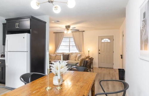 Brenham Maison | New! Spacious Home, Close to Downtown!