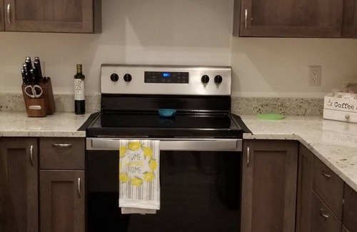 Wenatchee Maison | New & Spacious Townhome Unit D