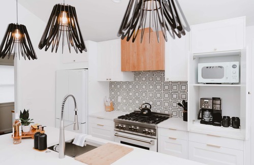 Snoqualmie Maison | New! The Snoqualmie Casita*Walk to Restaurants and shops