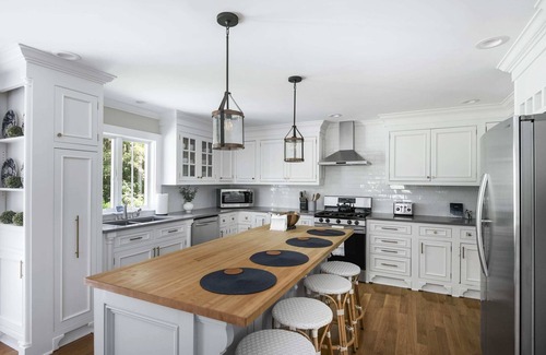 Skaneateles Maison | New to Rental market-3 Bed/2.5 Bath-Pet Friendly!