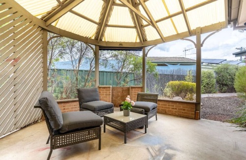 Dickson Maison | New to VRBO: 4BR/2BA House Nestled in a Quiet Spot in Dickson