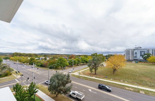 O'Connor Appartement | New to VRBO: Inviting Urban Stay near City and ANU