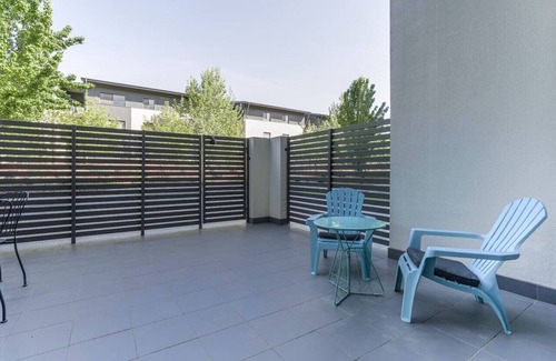 Bruce Appartement | New to VRBO: Stylish studio Apt near AIS and GIO Stadium