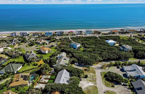 Maleza Baja Maison | New Trends in Ramey Aguadilla