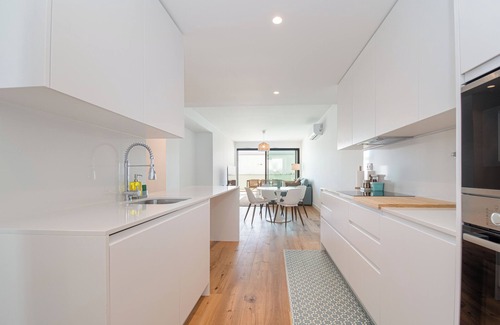 Fuseta Copropriété | New two-bedroom apartment near the estuary and the beach. Less than 5 minutes' walk from everything!