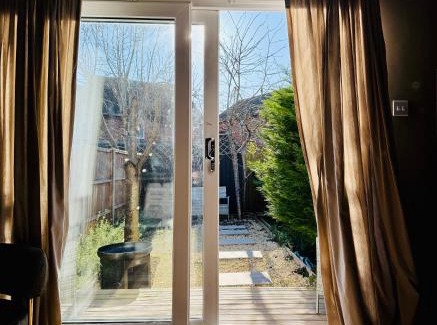 Wigston Maison | New, unique, tiny house with garden
