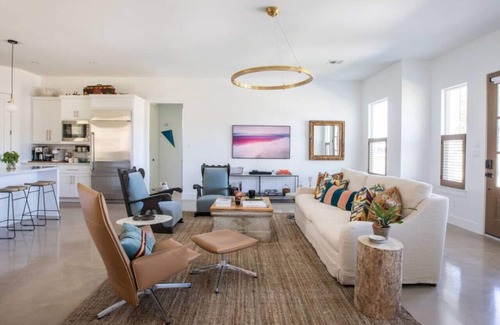New Ulm Maison | NEW urban cottage, The Vine & Round Top!