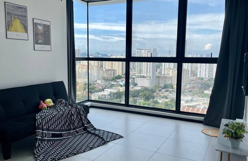 George Town Copropriété | NEW! UrbanSuites #Penang #Gym #Pool #TopFacilities