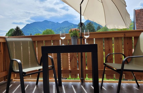 Grassau Appartement | New vacation apartment 75 sqm with balcony, up to 4 persons, 2 sep. Bedroom