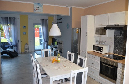 Trzesacz Maison | New vacation home with large garden, fireplace, comfort, family vacation, dog, pool