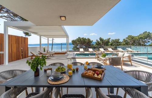 Duce Villa | New! Villa Bava with 4 En-suite Bedrooms, Heated 33 sqm Pool