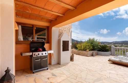 Santa Eulalia del Rio Villa | New! Villa Can Beni in Ibiza