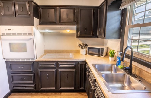 Summerlee Villa | NEW*Villa*FirePit+ BBQ+ MassageChair+NewRiverGorge
