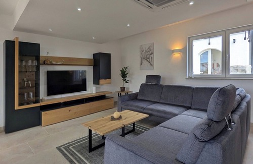 Farini Villa | New villa for 8 people in Višnjan near Poreč