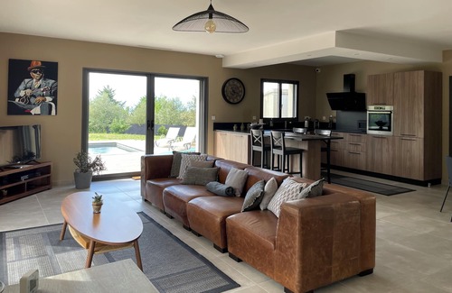 Saint-Didier Villa | Villa neuve