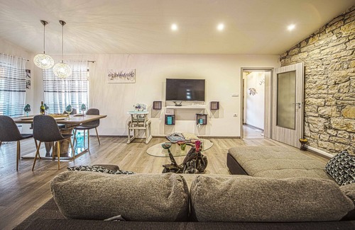 Orihi Villa | Villa G neuve avec piscine