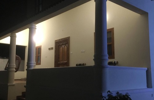 Chengalpattu Villa | Villa neuve avec piscine proche de Mahabalipuram à louer.