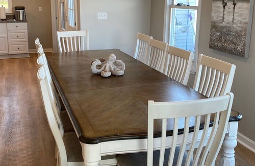 Stonington Maison | NEW Waterfront Home with daily Boat Taxi (seats 20) to Sandy Point Beach
