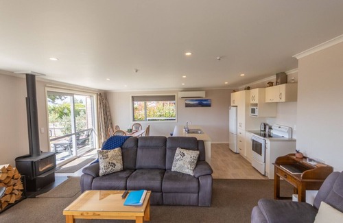 Twizel Maison | New with a View, Twizel - FREE WIFI