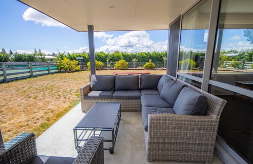 Twizel Maison | New with a View, Twizel - FREE WIFI