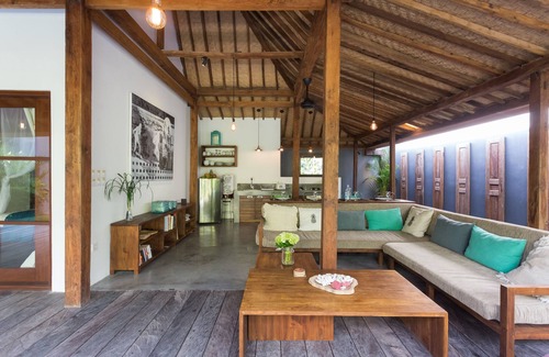 Berawa Villa | Nouvelle villa en bois Joglo à Canggu