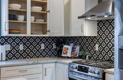 East Allegheny Appartement | NEW Yinz City Stay Walk to Acrisure&PNC Rooftop
