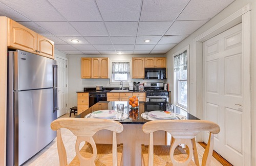 Port Washington Maison | New York Escape Near Times Square & Central Park!
