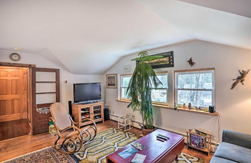 Saugerties Appartement | New York Vacation Rental with Smart TVs and Cable