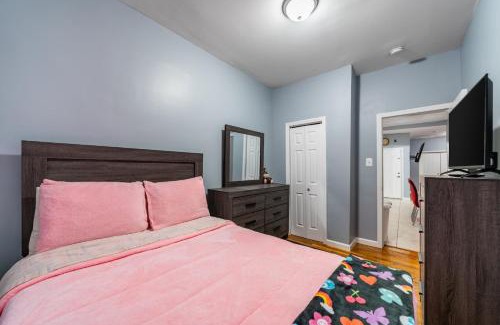 Ampere Appartement | Newark 3BR Gem - Near NYC - & Attractions