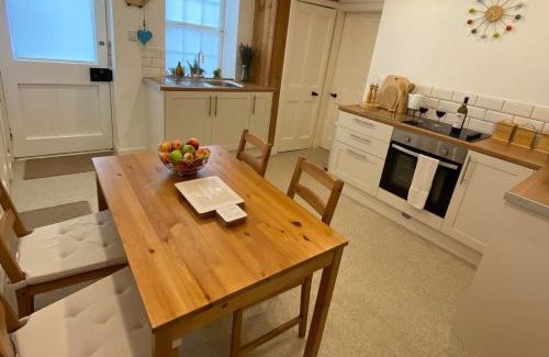 Newburgh Appartement | NewburghAprtment Scotland sleeps 4 FirePit Garden
