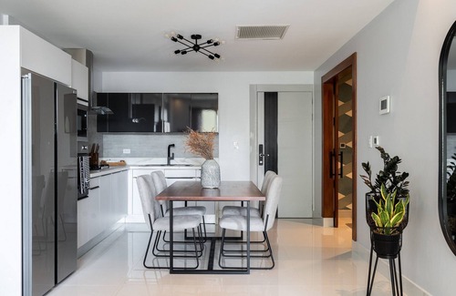 Lope De Vega Copropriété | Newest&MostLuxurious-w/Pool-WiFi-Gym-A/C-YellowKey