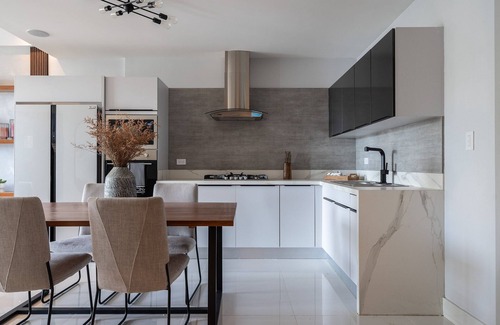 Lope De Vega Copropriété | Newest&MostLuxurious-w/Pool-WiFi-Gym-A/C-YellowKey