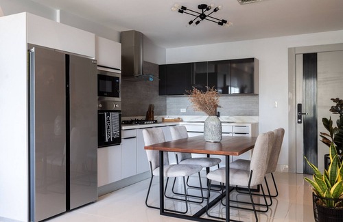 Lope De Vega Copropriété | Newest&MostLuxurious-w/Pool-WiFi-Gym-A/C-YellowKey