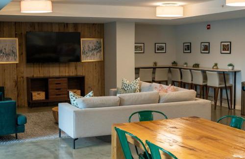 Hoboken Appartement | Newluxe 2bd2ba W Pool & More