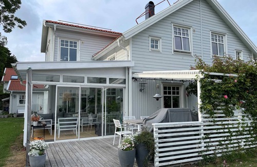 Svindal Villa | Newly build, spacious villa close to sea and swimming area