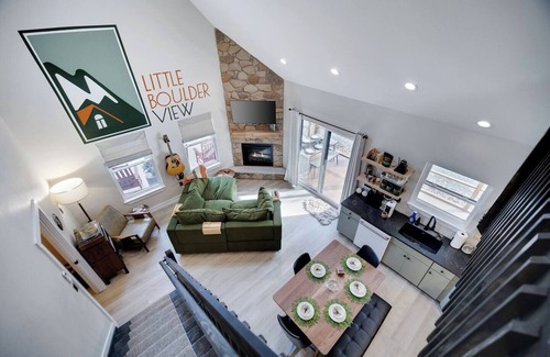 Jim Thorpe Cabine | NEWLY BUILT Charming Cabin Mountain Retreat in the Pocono Mountains Jim Thorpe, PA