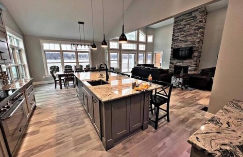 Hunt Maison | Newly Built - Dream Lake House - Silver Lake, NY