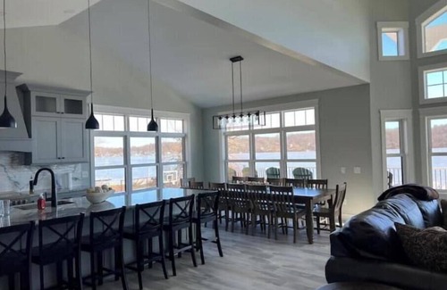 Hunt Maison | Newly Built - Dream Lake House - Silver Lake, NY