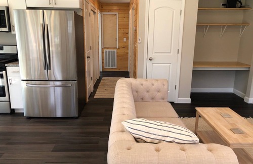 Fayetteville Maison | Newly built home less than 2 miles from the New River Gorge!