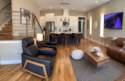 Chestnut Maison | Newly Built Poolside Home w Balcony BBQ