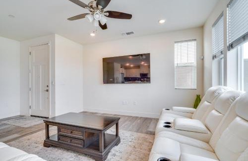Tracy Maison | Newly Built Tracy Home with Backyard and Pool Access!