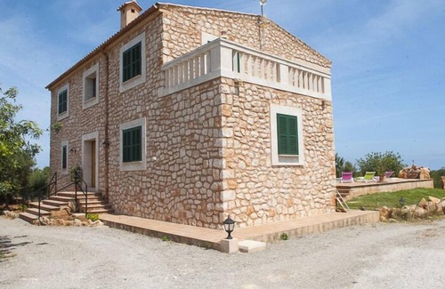 S'alqueria Blanca Maison | villa de construction récente, zone tranquille, Style rustique, Piscine