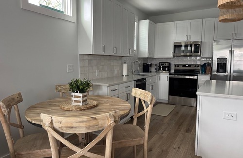 Wilmington Beach Maison | Newly Constructed 3 Bedroom Home - Rooftop Deck-Close to Beach in Carolina Beach